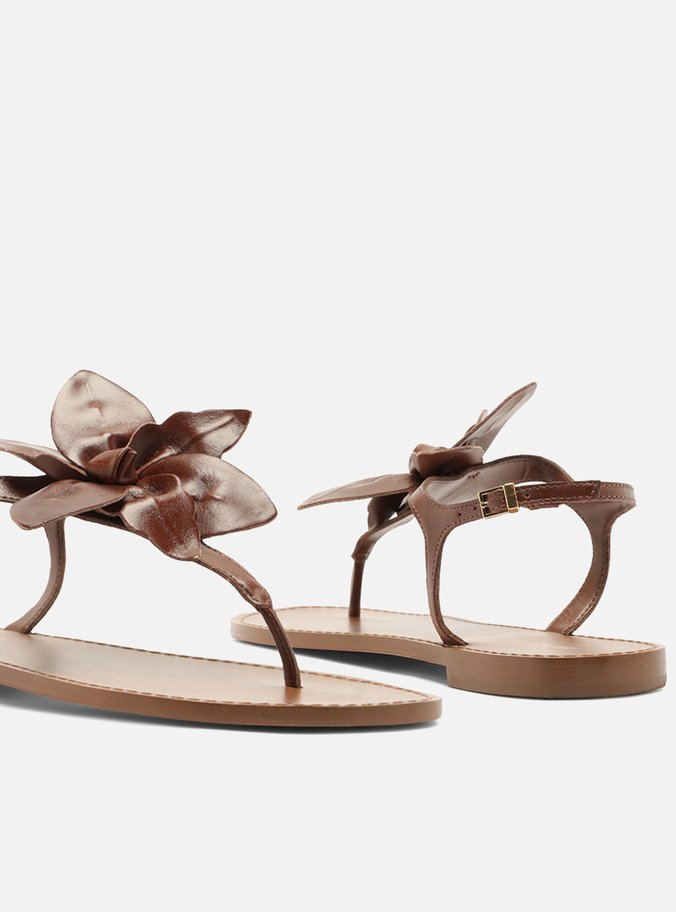 Sandalia Rasteira Marrón Cuero Flor - ARZ