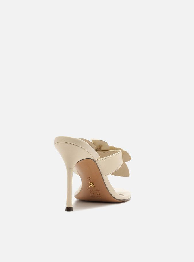 Tamango Off White Cuero Tacón Fino Flor - ARZ